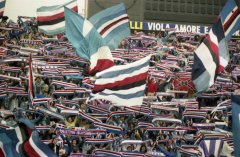 1982-83 Fiorentina - Samp (13).jpg